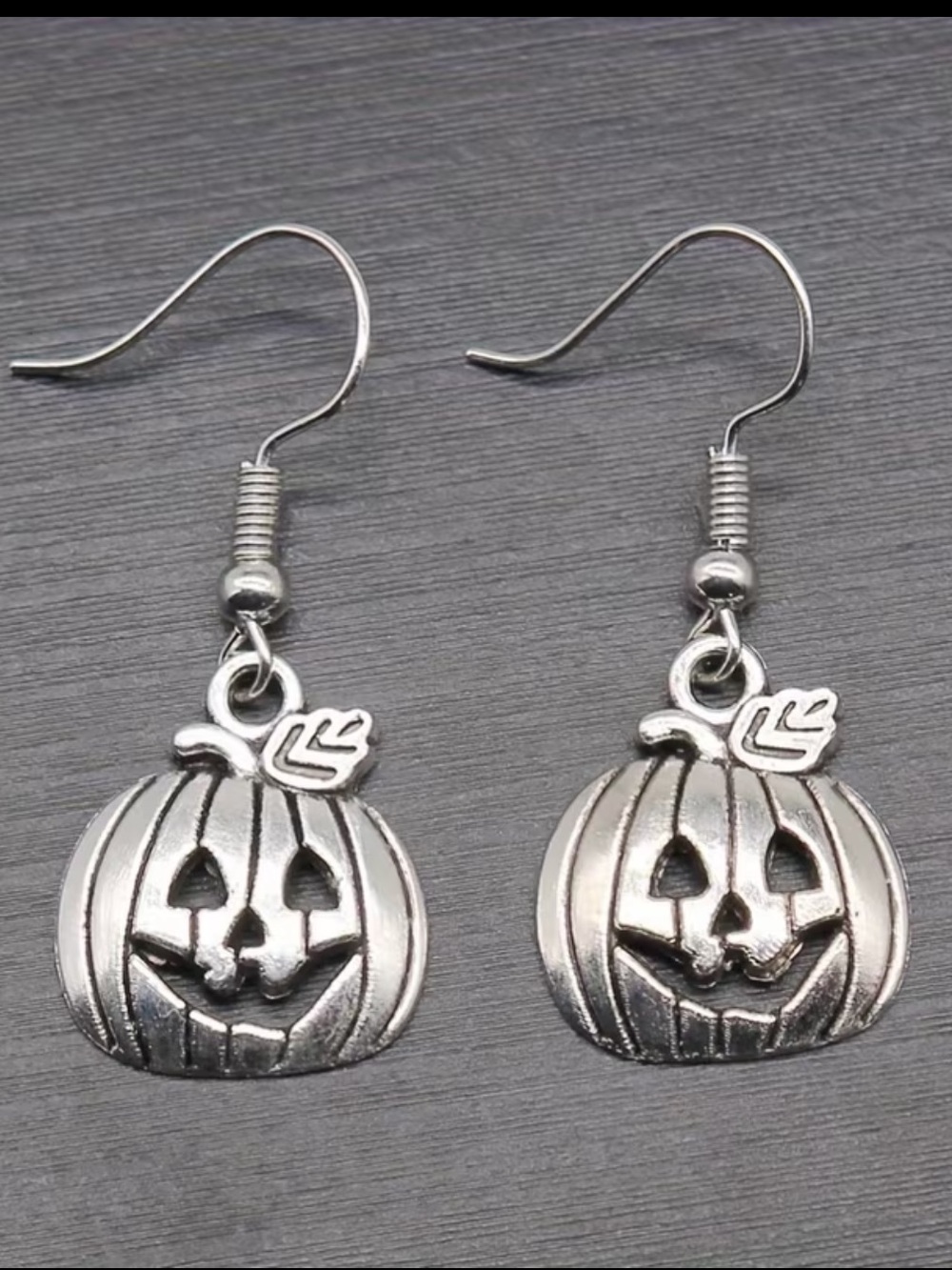 Silver Pumpkin Jack-O'-Lantern Dangle Earrings new